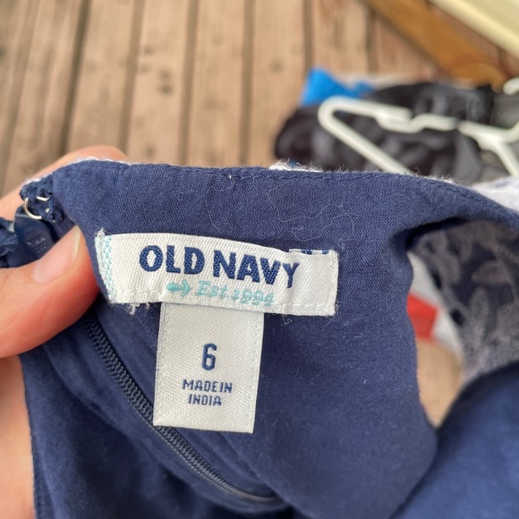 Super cute navy blue floral old navy lined dress - Picture 4 of 4